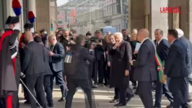 Milano, Mattarella alla Scala per l'evento dedicato ai 150 anni del Corriere della Sera