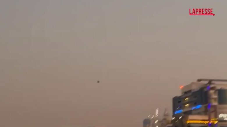 Iran, i video dell'attacco con droni su Dubai