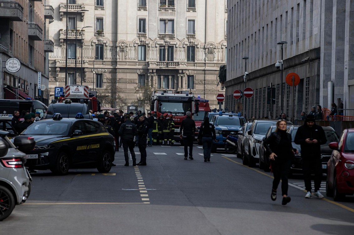 Allarme bomba a Milano, tribunale riaperto dopo 7 ore