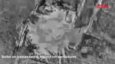 Iran, il video dell'Idf degli attacchi su obiettivi militari