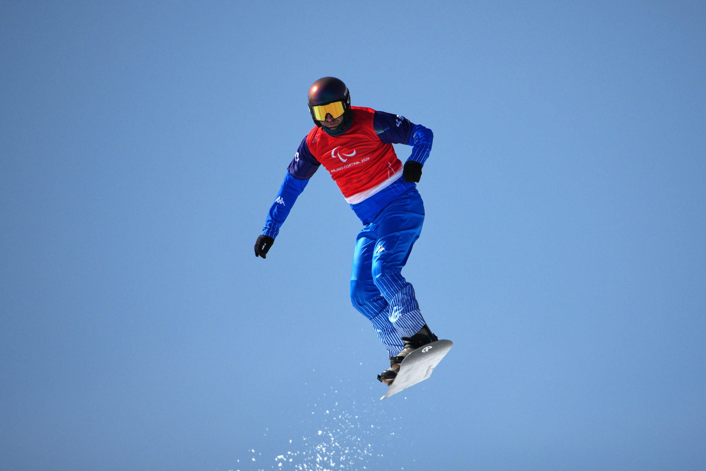 Paralimpiadi, primo oro con Perathoner nello snowboard