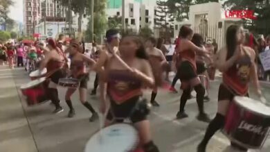8 marzo, migliaia di donne in piazza in Perù