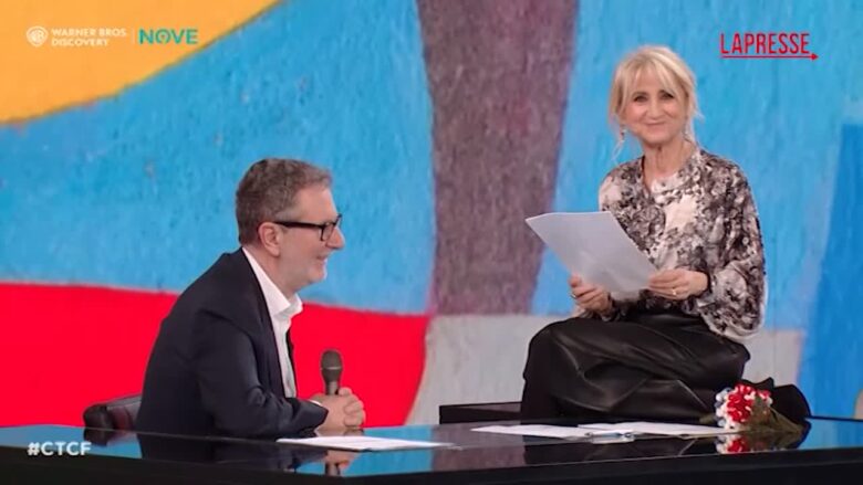 Che Tempo Che Fa, la letterina di Luciana Littizzetto al ministro Crosetto: "Vorrei commentare perché fossi a Dubai nel momento peggiore"