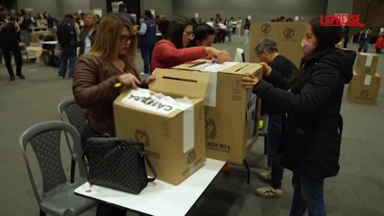 Colombia, inizia lo spoglio dei voti per le elezioni legislative