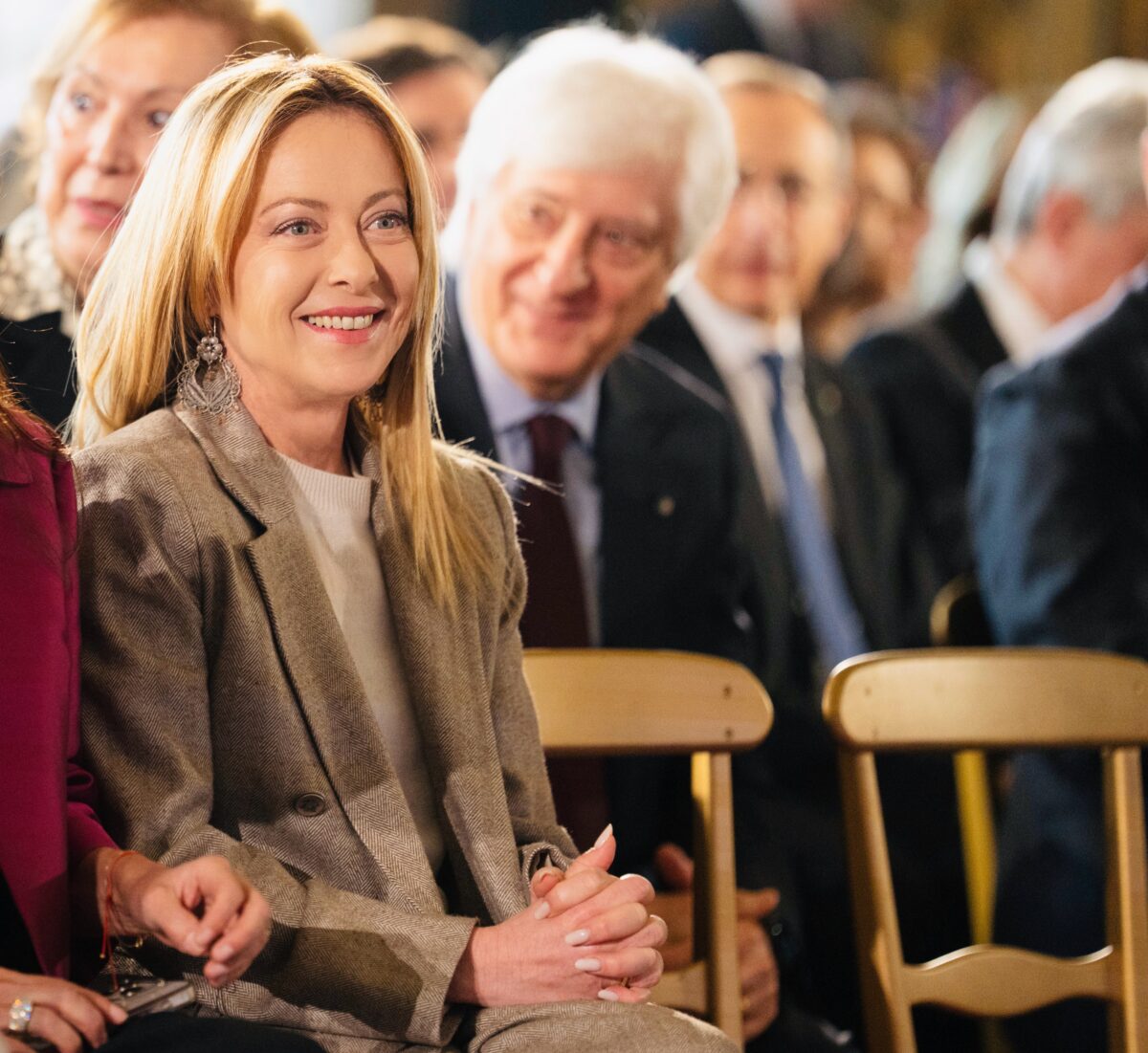 8 marzo, Mattarella: “Non solo leggi, educare al rispetto in famiglia e a scuola”