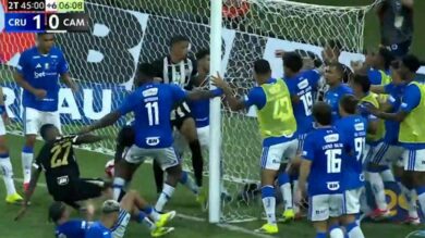 Brasile, maxi-rissa nel match Cruzeiro-Atletico Mineiro: 23 espulsi e intervento della polizia