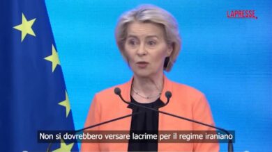 Iran, Von der Leyen: "Non si dovrebbero versare lacrime per il regime"