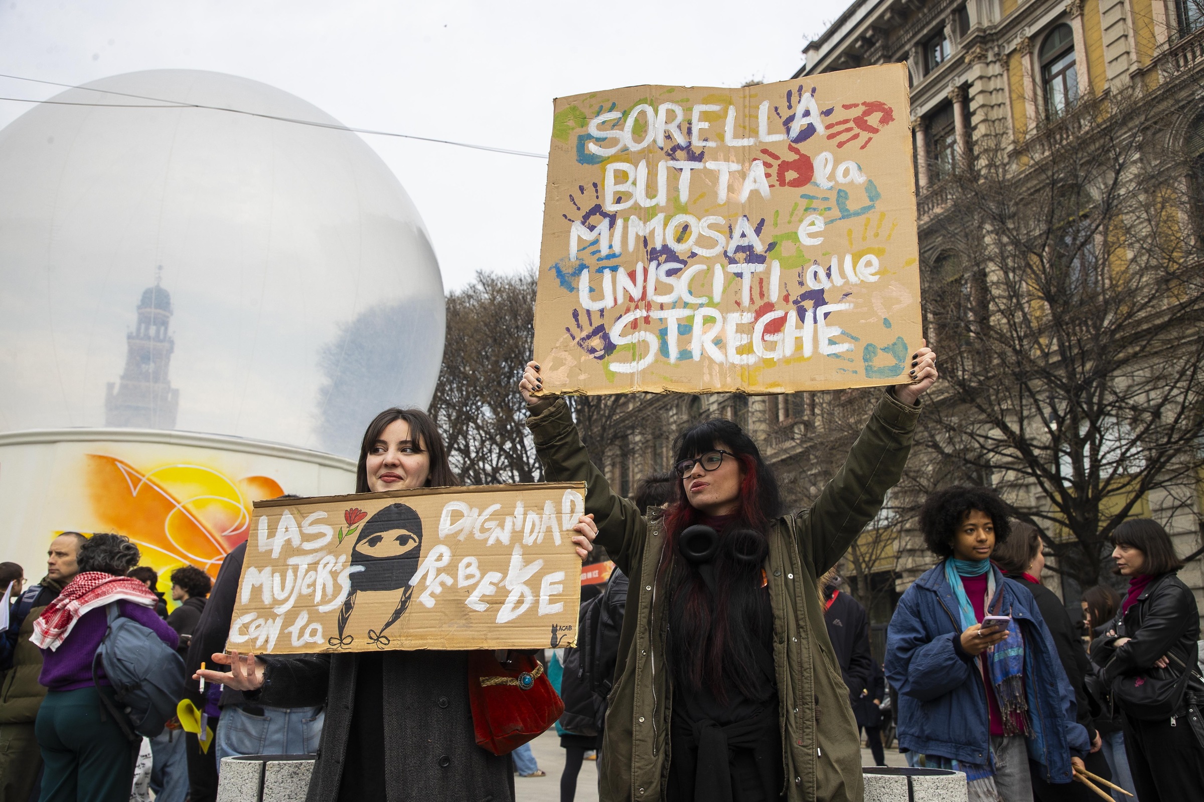 Sciopero, dalla scuola agli uffici pubblici e servizi: ecco chi si ferma oggi