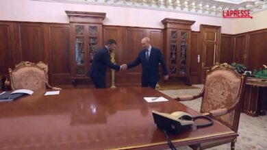 Ucraina, Putin: "Kiev controlla il 15% del Donbass"