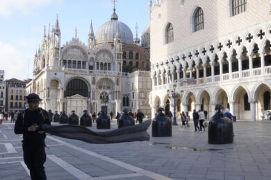 Biennale Venezia 2026, i ministri Ue: “Concedere padiglione alla Russia è un segnale inquietante”