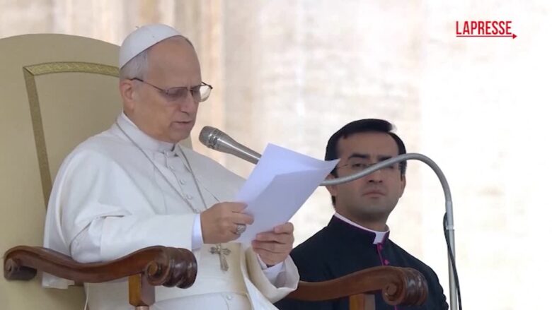 Iran, Papa Leone XIV: "Troppi bambini vittime innocenti, preghiamo per la pace"