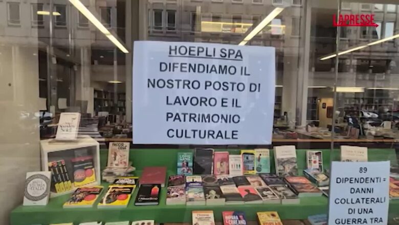 Milano, liquidazione libreria Hoepli: la protesta dei dipendenti