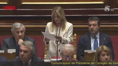 Carburanti, Meloni: "Valutiamo attivazione meccanismo accise mobili"