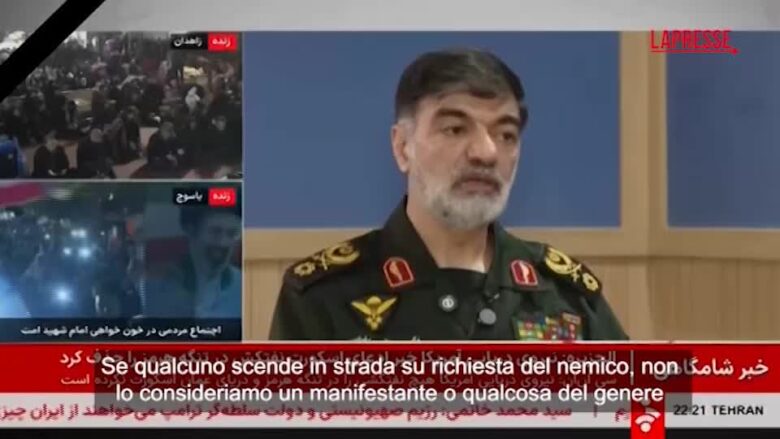 Iran, il capo della Sicurezza: "Manifestanti saranno visti come nemici e li affronteremo da tali"