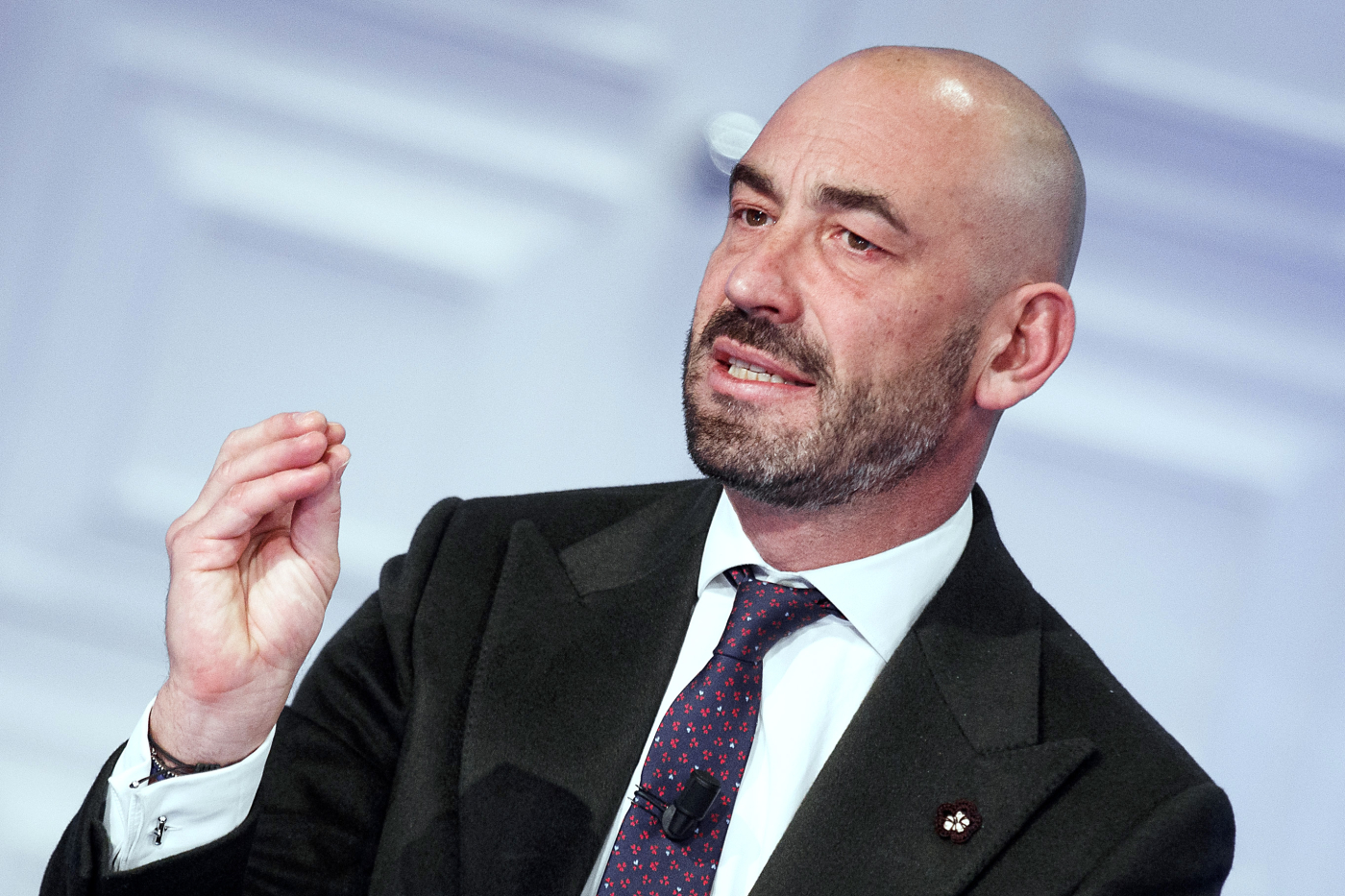 Matteo Bassetti: “Allarme sifilide, casi in aumento tra i più giovani”