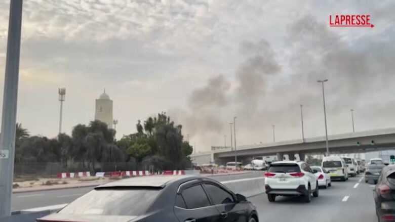 Fumo su Dubai dopo un incendio in un’area industriale