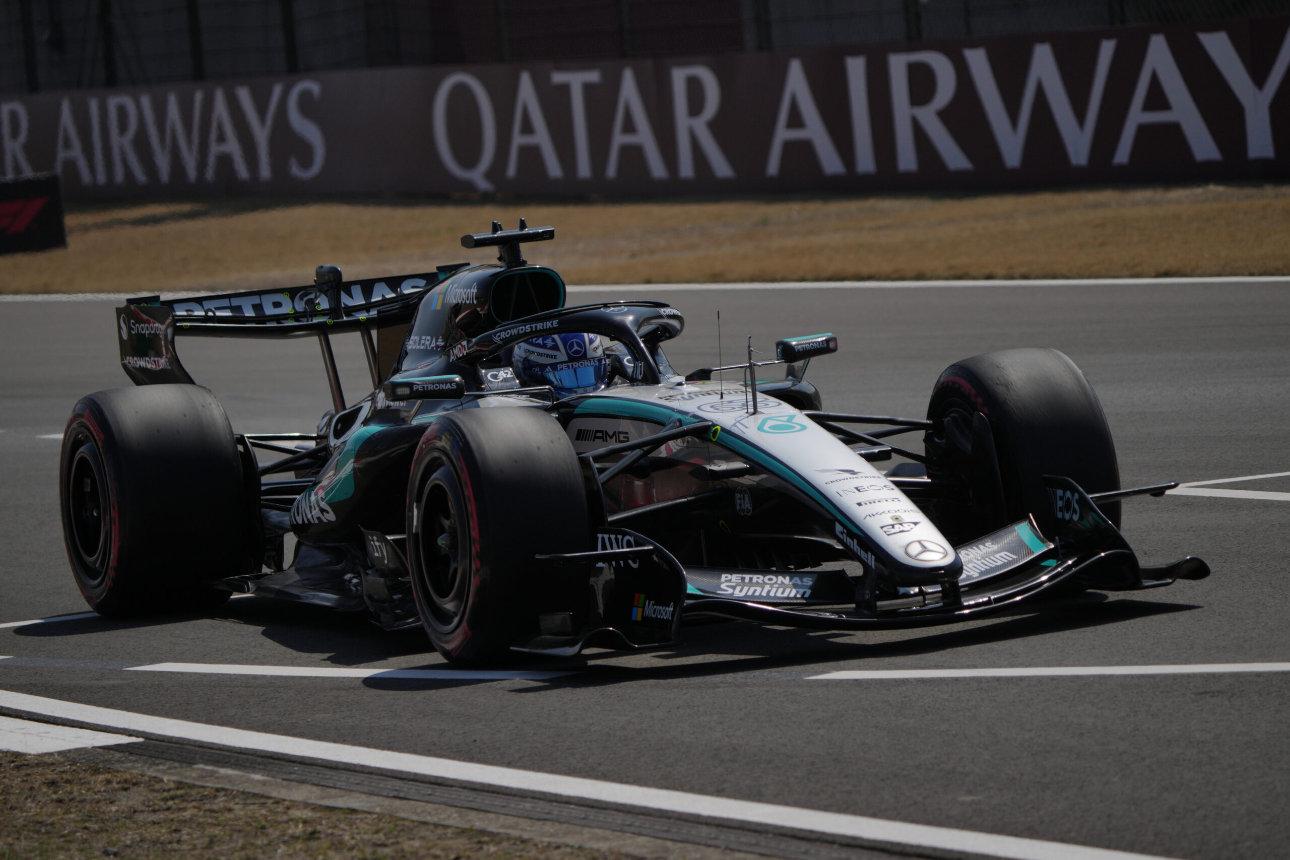 Formula 1, Gp Cina 2026: Russell vince la Sprint Race davanti alle due Ferrari
