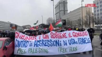 Torino, 500 persone al corteo Pro Pal contro il ddl Romeo