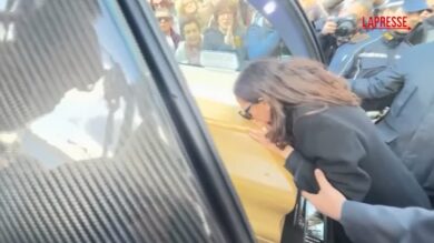 Enrica Bonaccorti, centinaia a Roma per i funerali della conduttrice