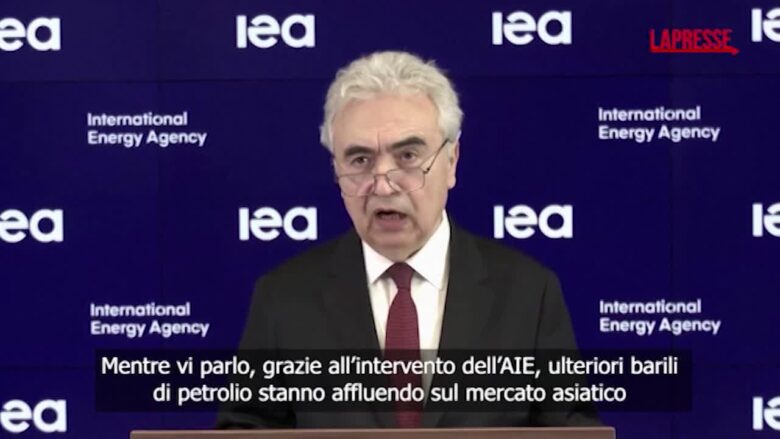 Petrolio, Birol (Aie): "Pronti a rilasciare ulteriori scorte di greggio se necessario"