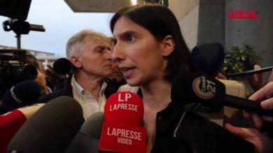 Iran, Schlein: "Governo neghi già da ora utilizzo basi a Trump"