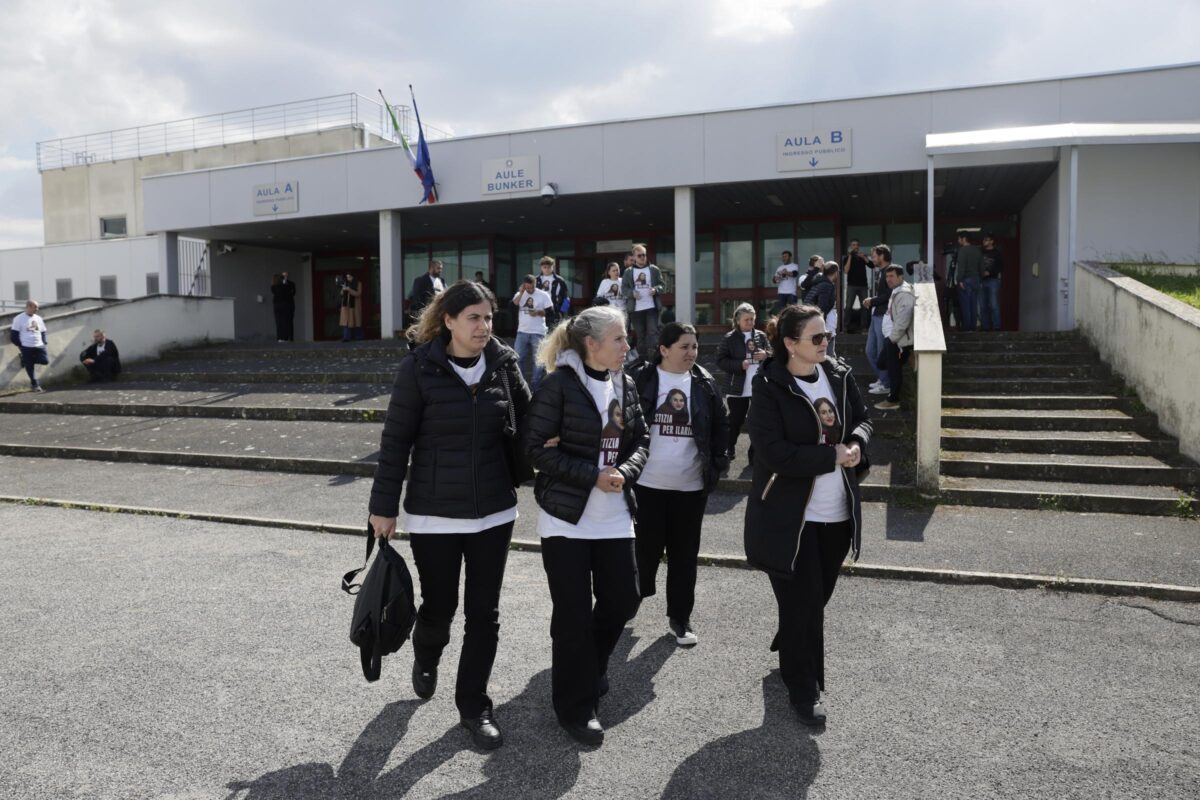 Ilaria Sula, Samson ai giudici: “Mentii per proteggere mia madre”