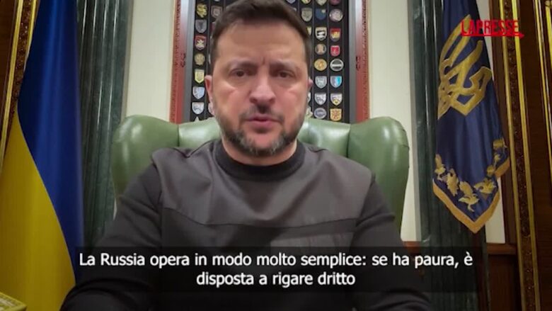 Ucraina, Zelensky: "La Russia, se ha paura, è disposta a rigare dritto"