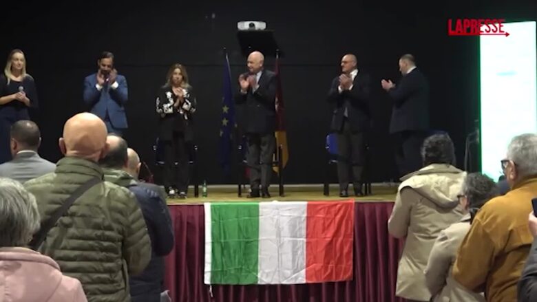 Referendum Giustizia, in tanti a Tor Bella Monaca per Nordio: in pochi però con le idee chiare