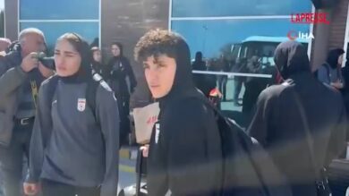 Iran, la nazionale di calcio femminile in Turchia prima di rientrare a Teheran