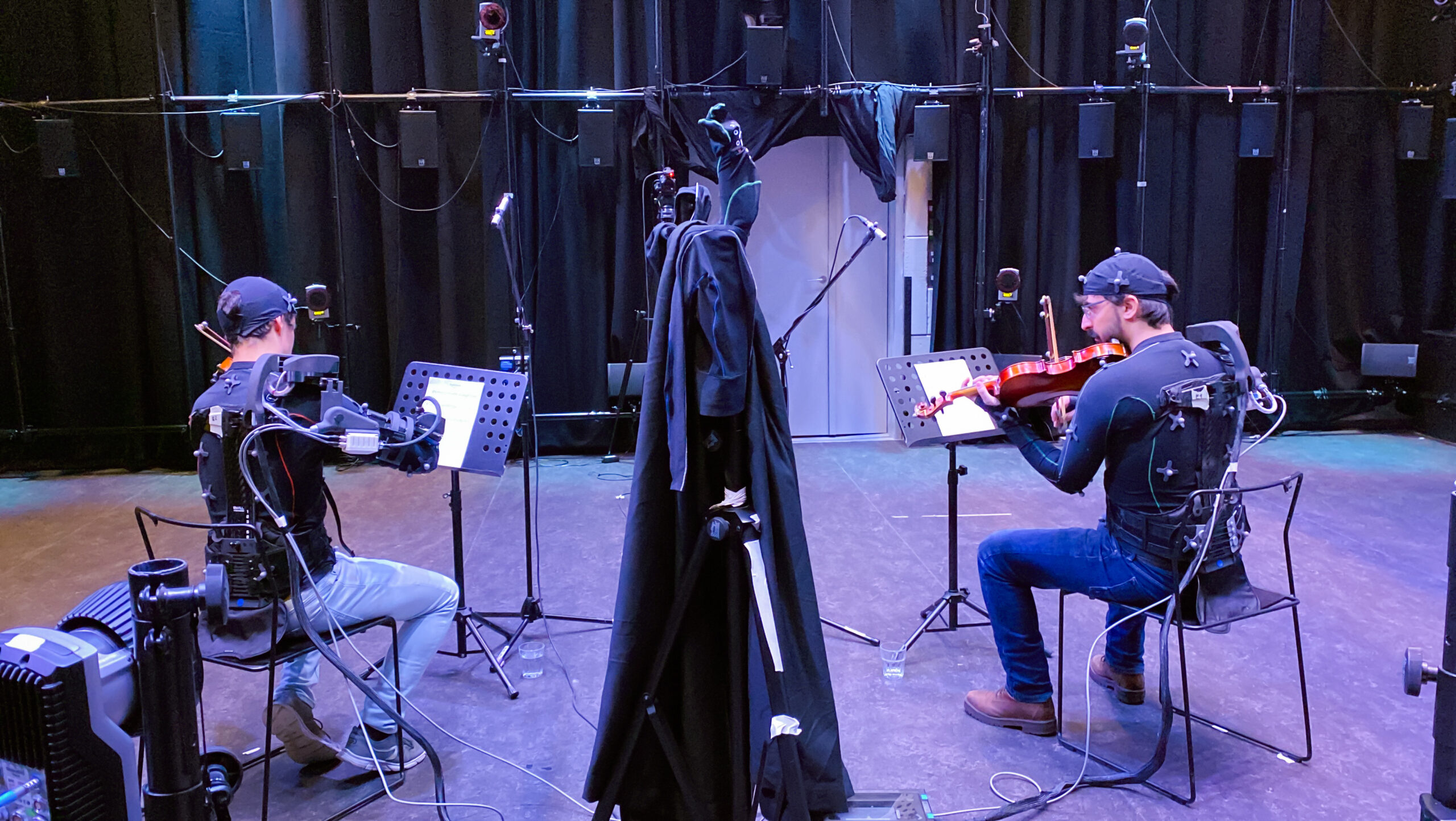 Esoscheletri robot per apprendimento e riabilitazione, la ricerca sui violinisti Esoscheletri robot per apprendimento e riabilitazione, la ricerca sui violinisti