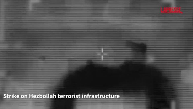 Libano, colpiti obiettivi di Hezbollah: il video dell'Idf