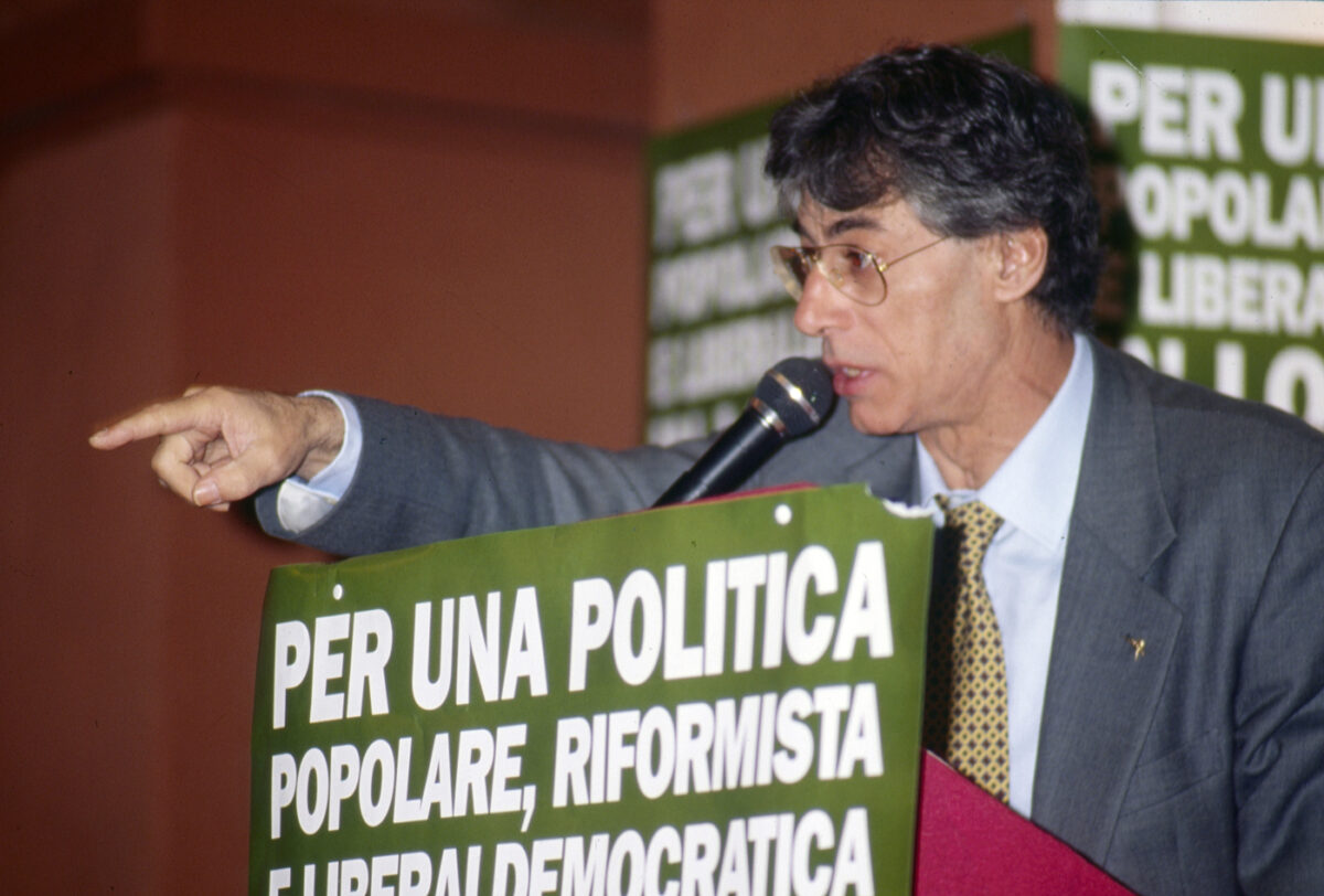 Galleria foto 'Umberto Bossi, le foto storiche del fondatore della Lega' - foto 15