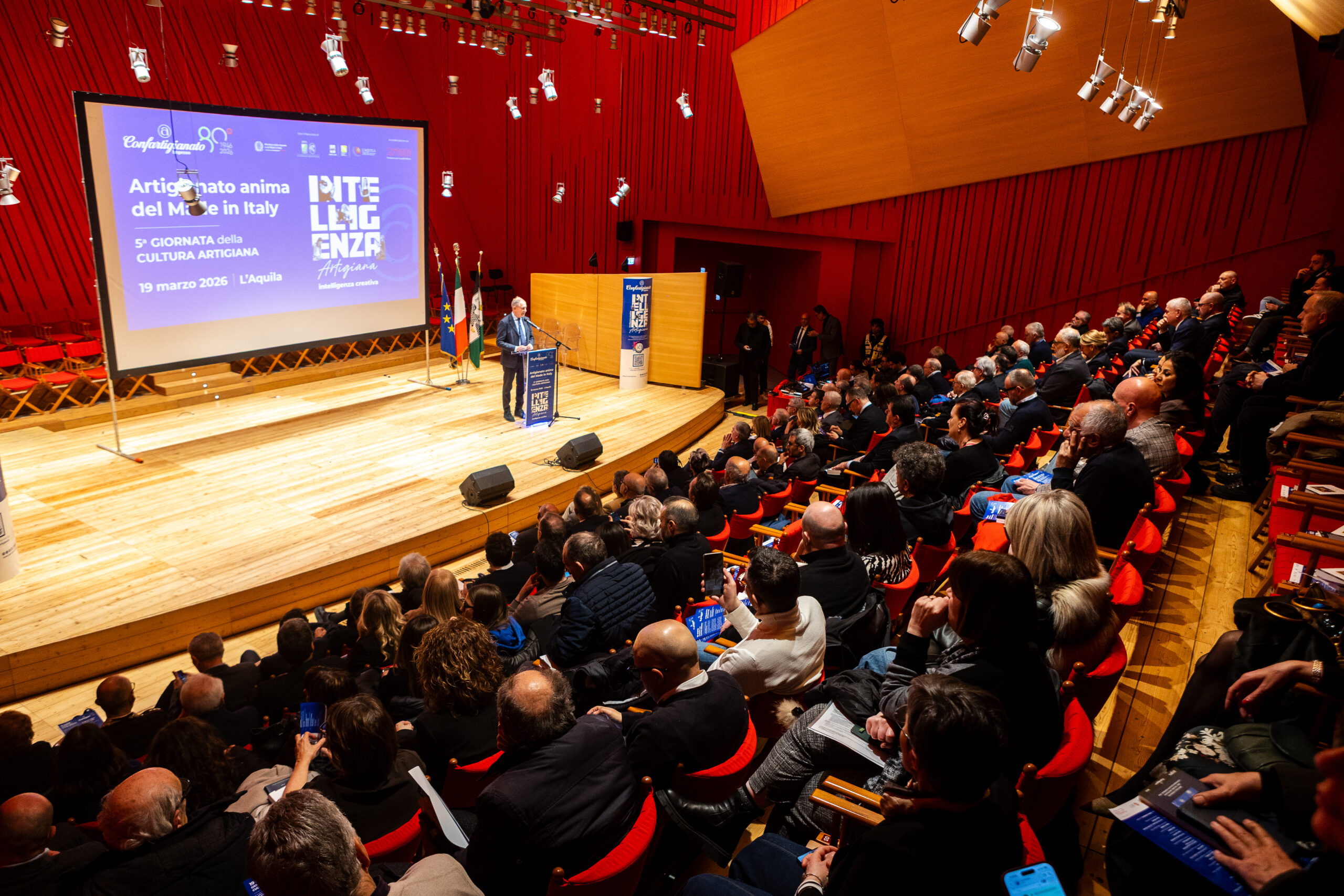 Artigianato, il motore del Made in Italy che non trova lavoratori Artigianato, il motore del Made in Italy che non trova lavoratori