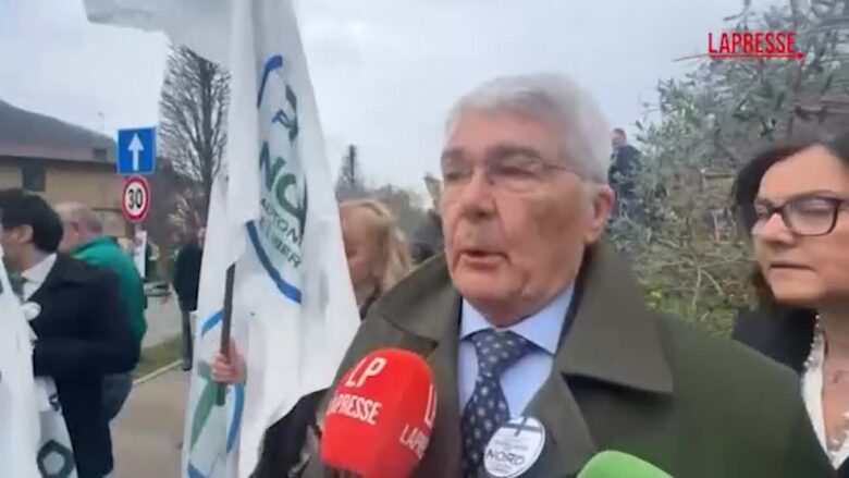 Funerali Bossi, Castelli: "Lascia eredità culturale e politica che non morirà di sicuro"