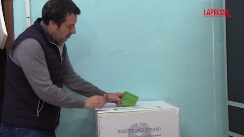 Referendum giustizia, Salvini vota a Roma: "Dedica? A italiani ingiustamente processati e carcerati"