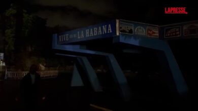 Cuba, collassa sistema elettrico nazionale: blackout totale sull'isola