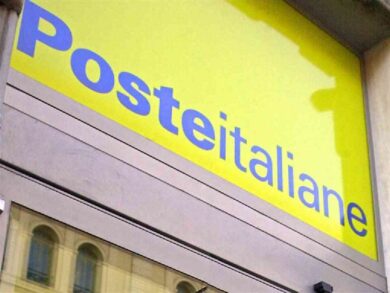 Poste Italiane, lanciata opas totalitaria per acquisto Telecom Italia