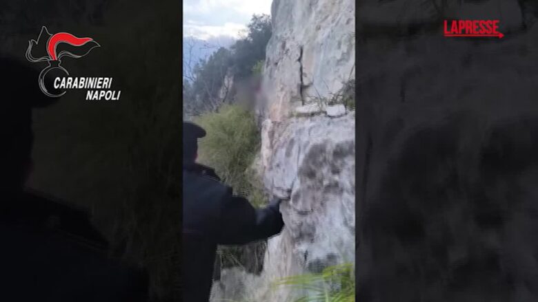 Napoli, scomparso da 3 giorni minaccia di lanciarsi in burrone: salvato 48enne