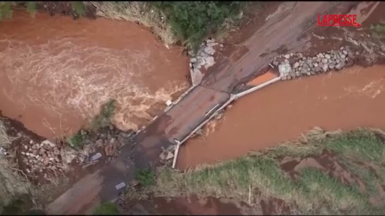 Inondazioni alle Hawaii, 2.000 persone senza elettricità