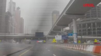 Piogge intense e temporali negli Emirati Arabi Uniti e in Oman