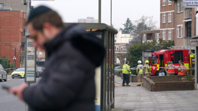 Londra, incendiate ambulanze della comunità ebraica. La polizia: “Atto antisemita”