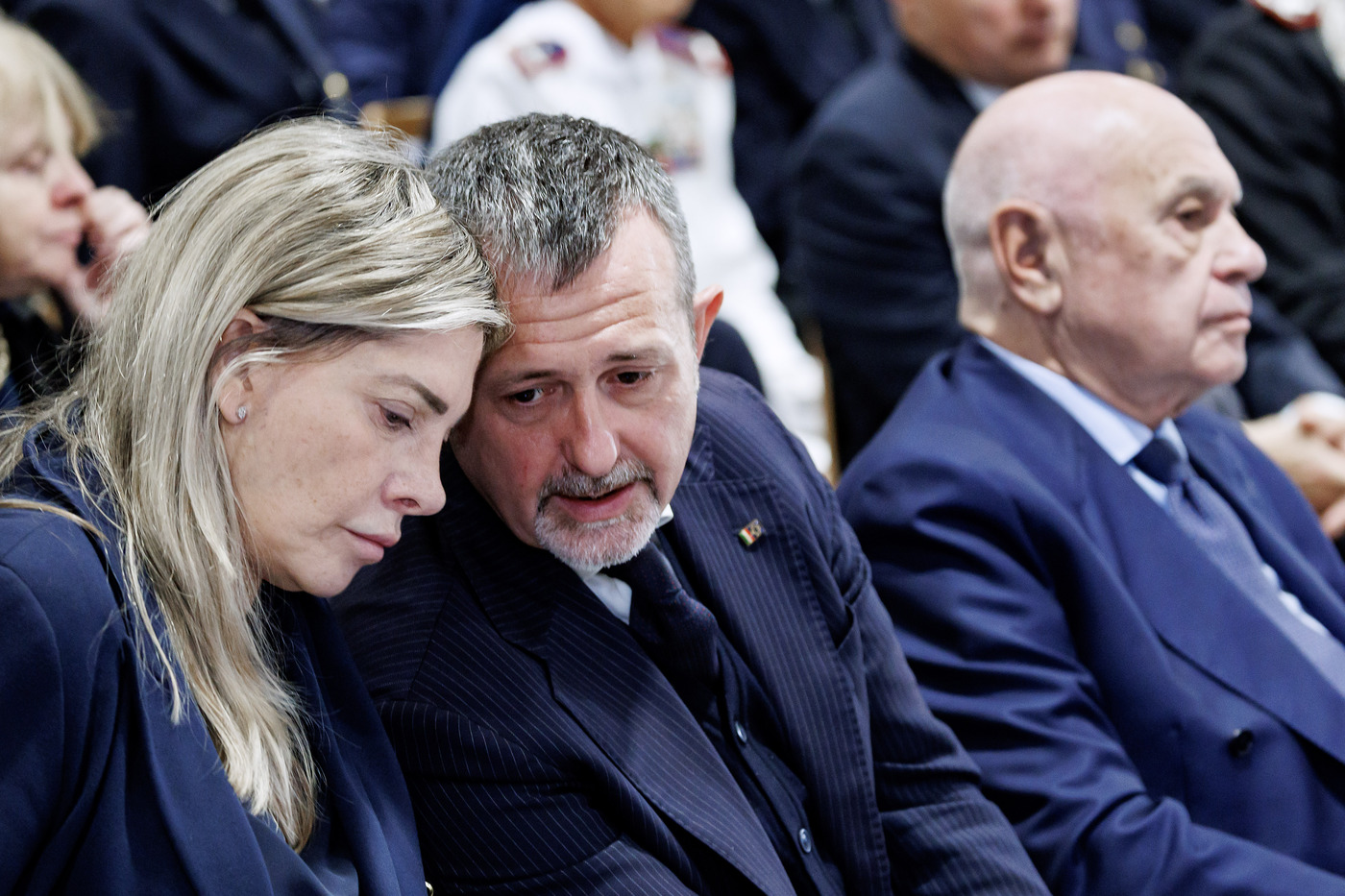 Delmastro e Bartolozzi si dimettono