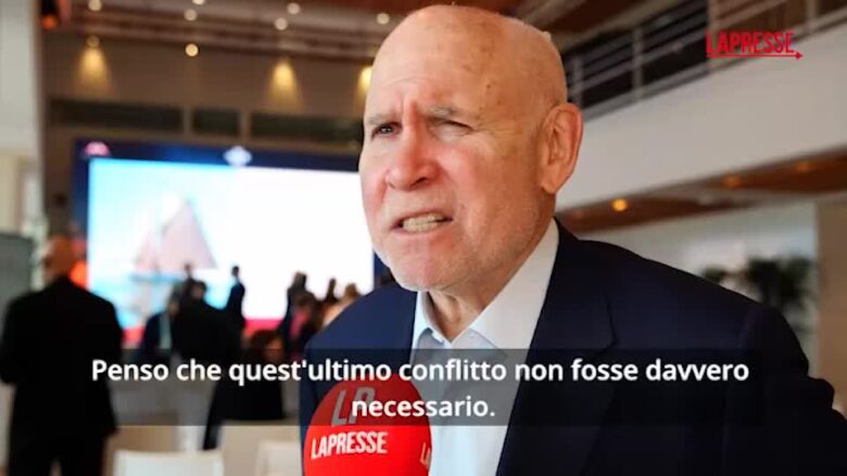 Iran, Steve McCurry: "Conflitto non necessario, è un disastro"