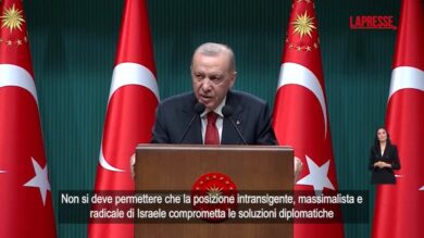 Iran, Erdogan: "Non permettere a Israele di sabotare soluzioni diplomatiche"