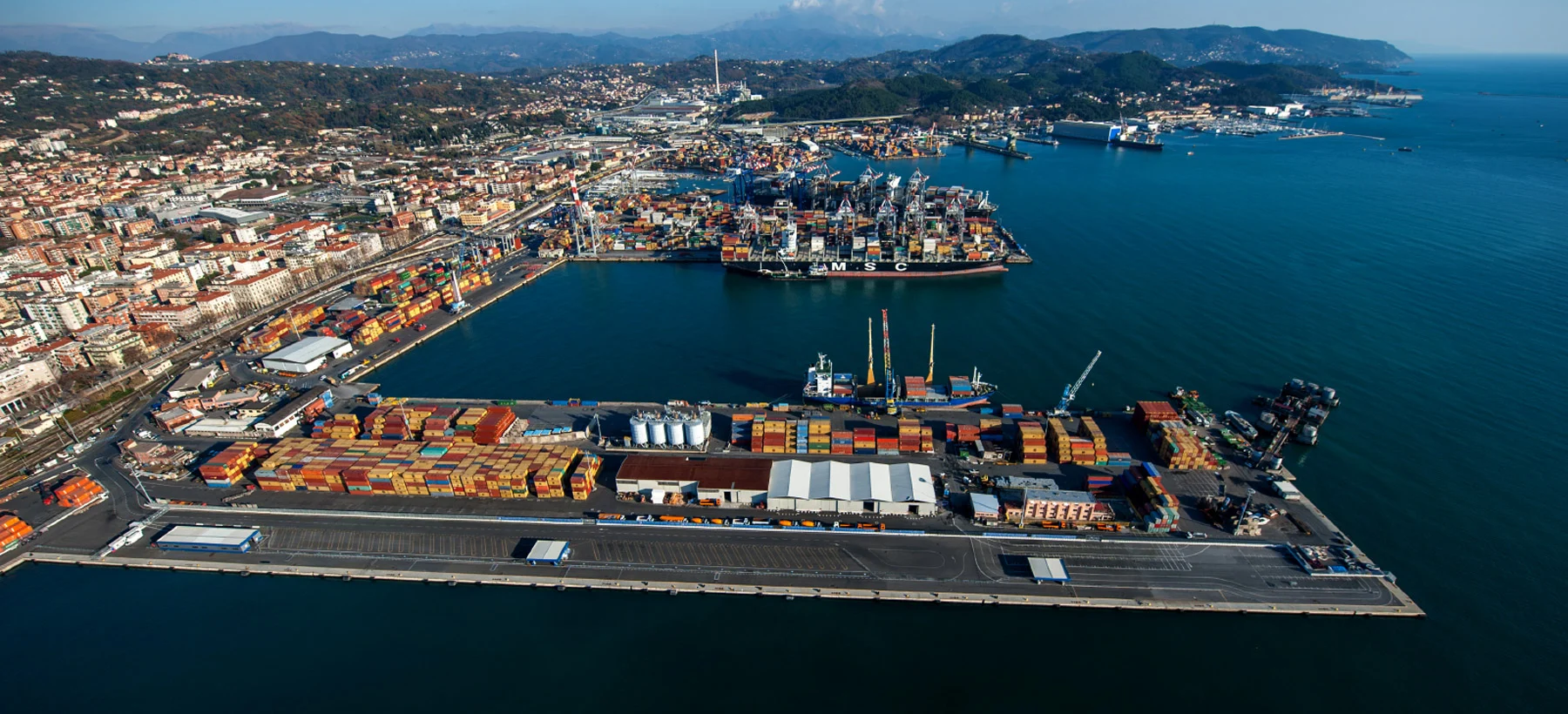 Iran, le preoccupazioni di Confindustria: “La guerra mette a rischio la crescita del Pil” Iran, le preoccupazioni di Confindustria: “La guerra mette a rischio la crescita del Pil”