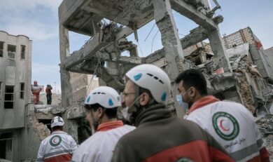 Iran, gli Usa pronti a inviare mille soldati sul terreno – La diretta