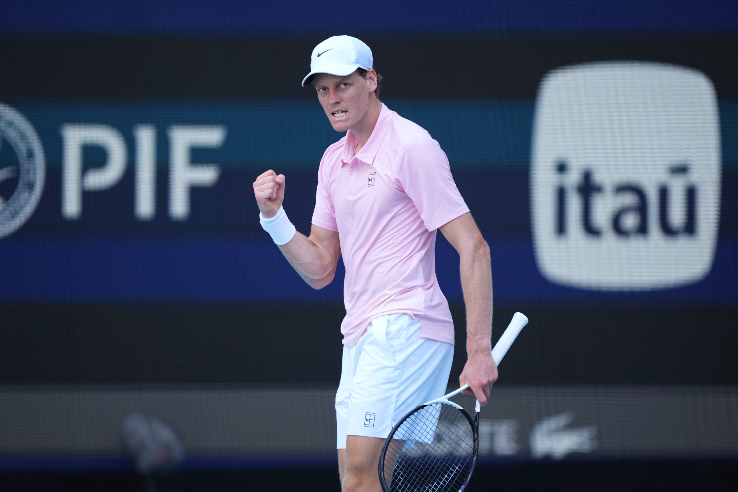 Sinner-Zverev stanotte all’Atp Miami 2026: orario, precedenti e dove vederla