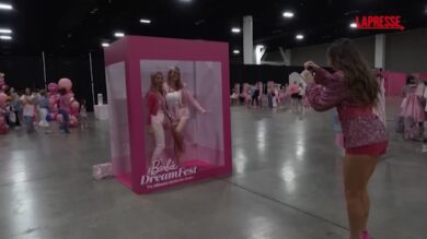 Fort Lauderdale si tinge di rosa per il Barbie Dream Fest