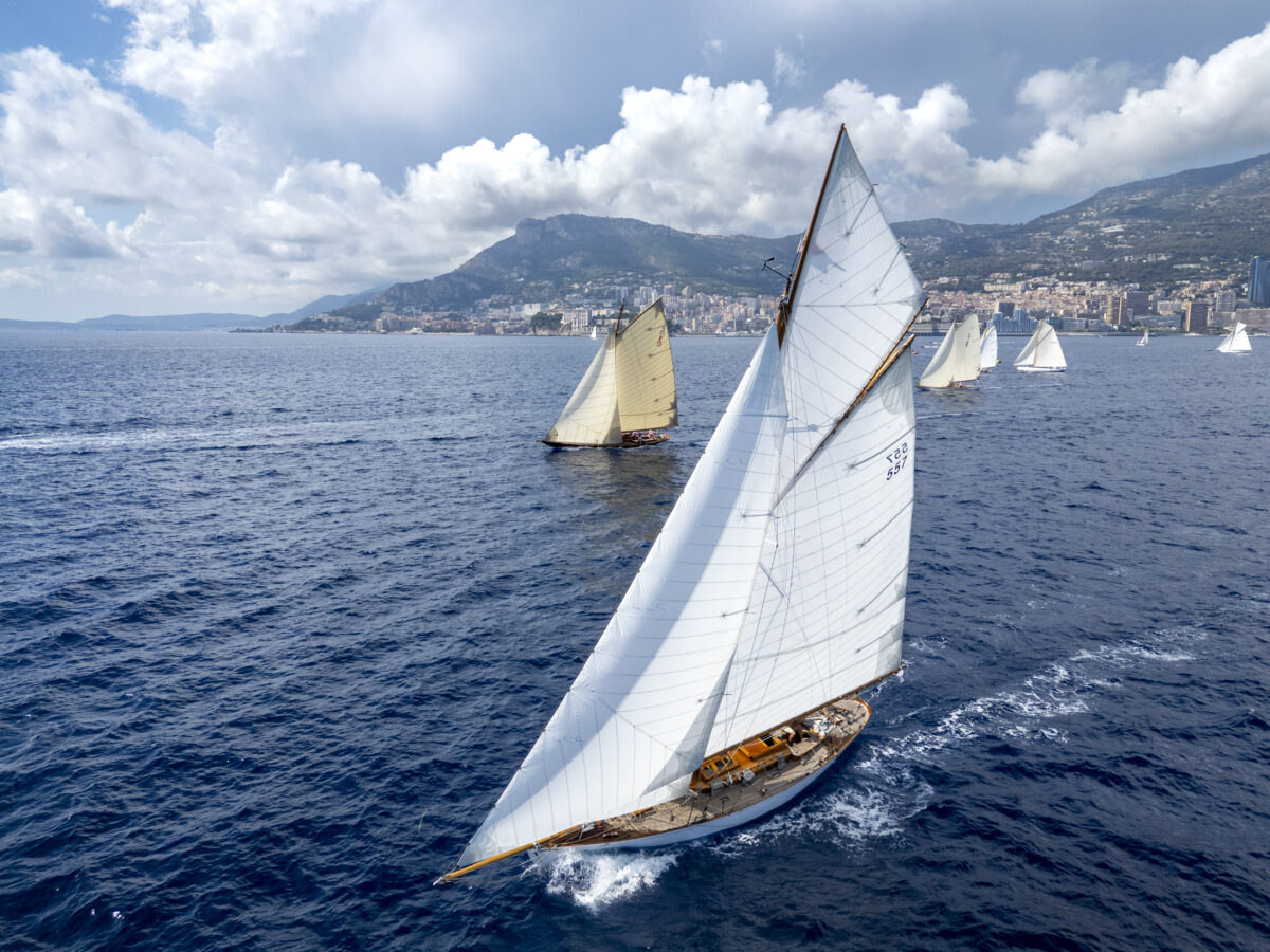 Vela, il Tuiga dello Yacht Club de Monaco fa rotta verso gli Stati Uniti