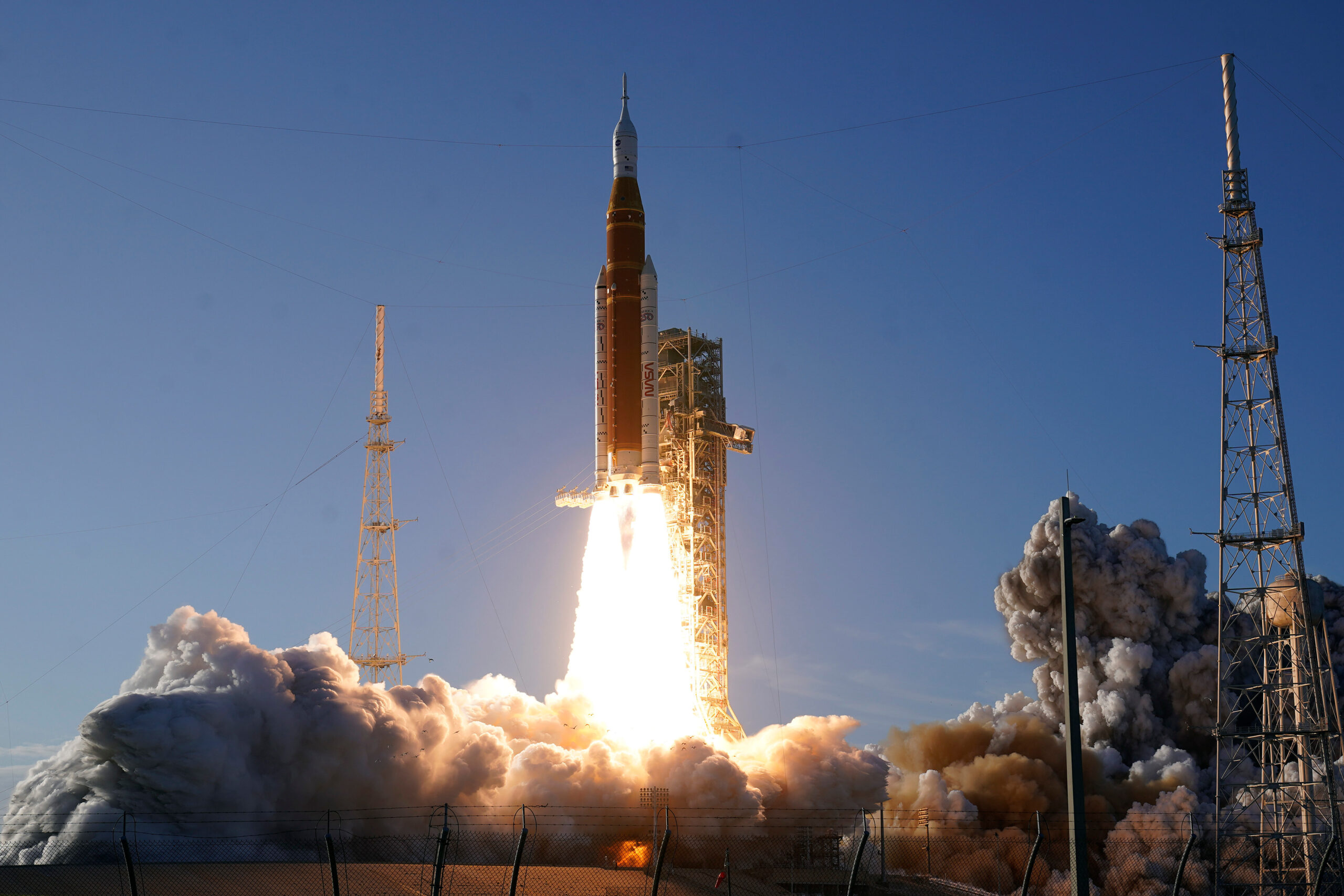 Artemis II, partita la missione: è il primo viaggio verso la Luna dopo 53 anni